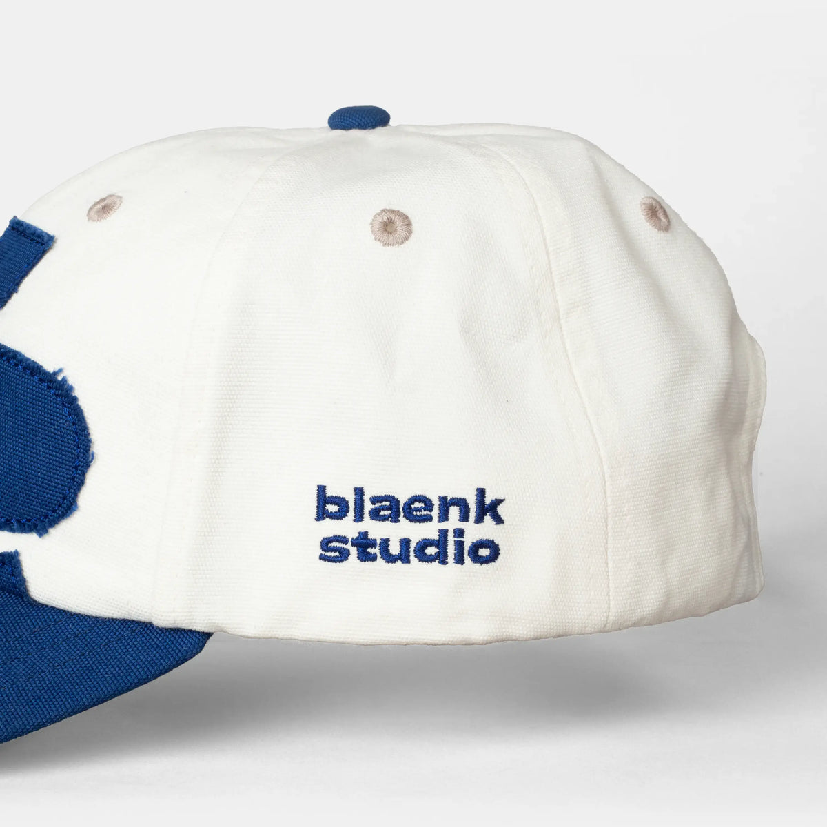 Cap Navy & Ecru (Presale)