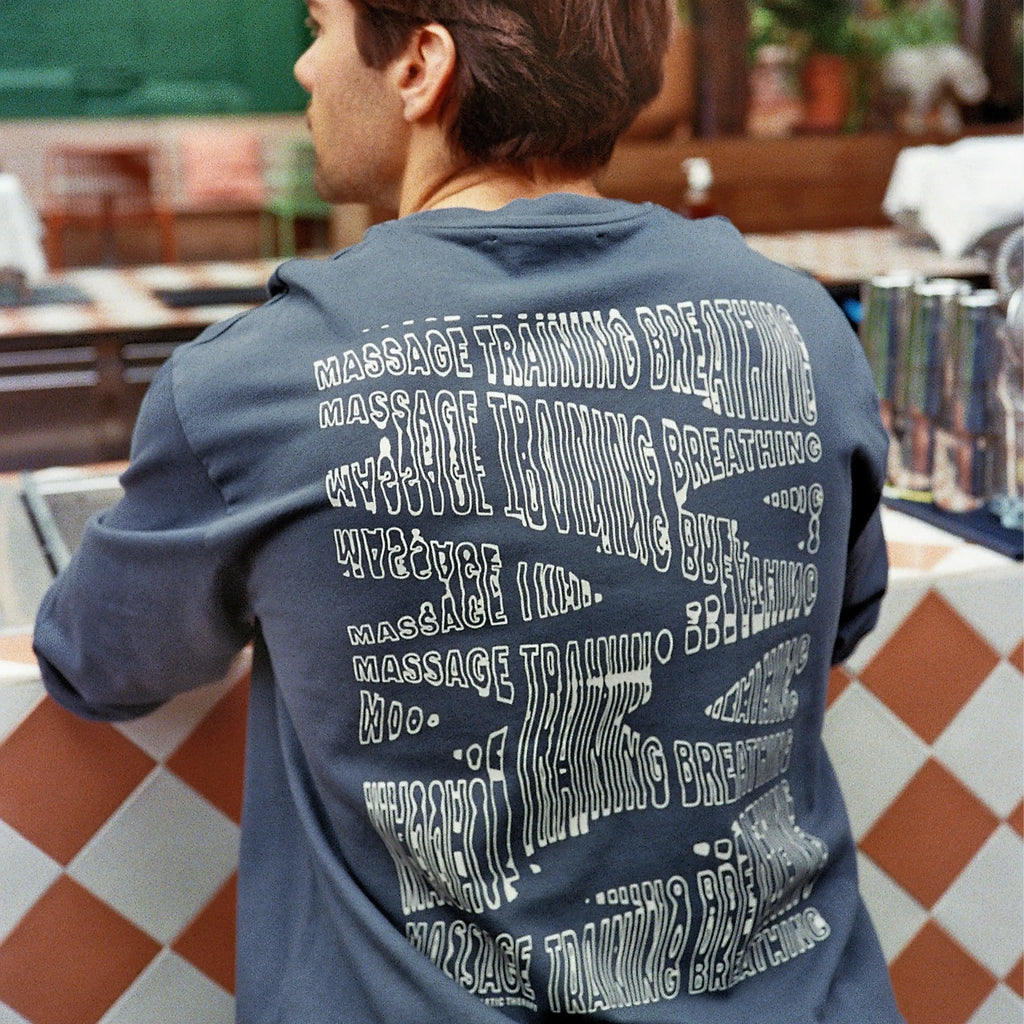 ATHLETIC THERAPY longsleeve – 100% organic cotton, classic fit, unisex