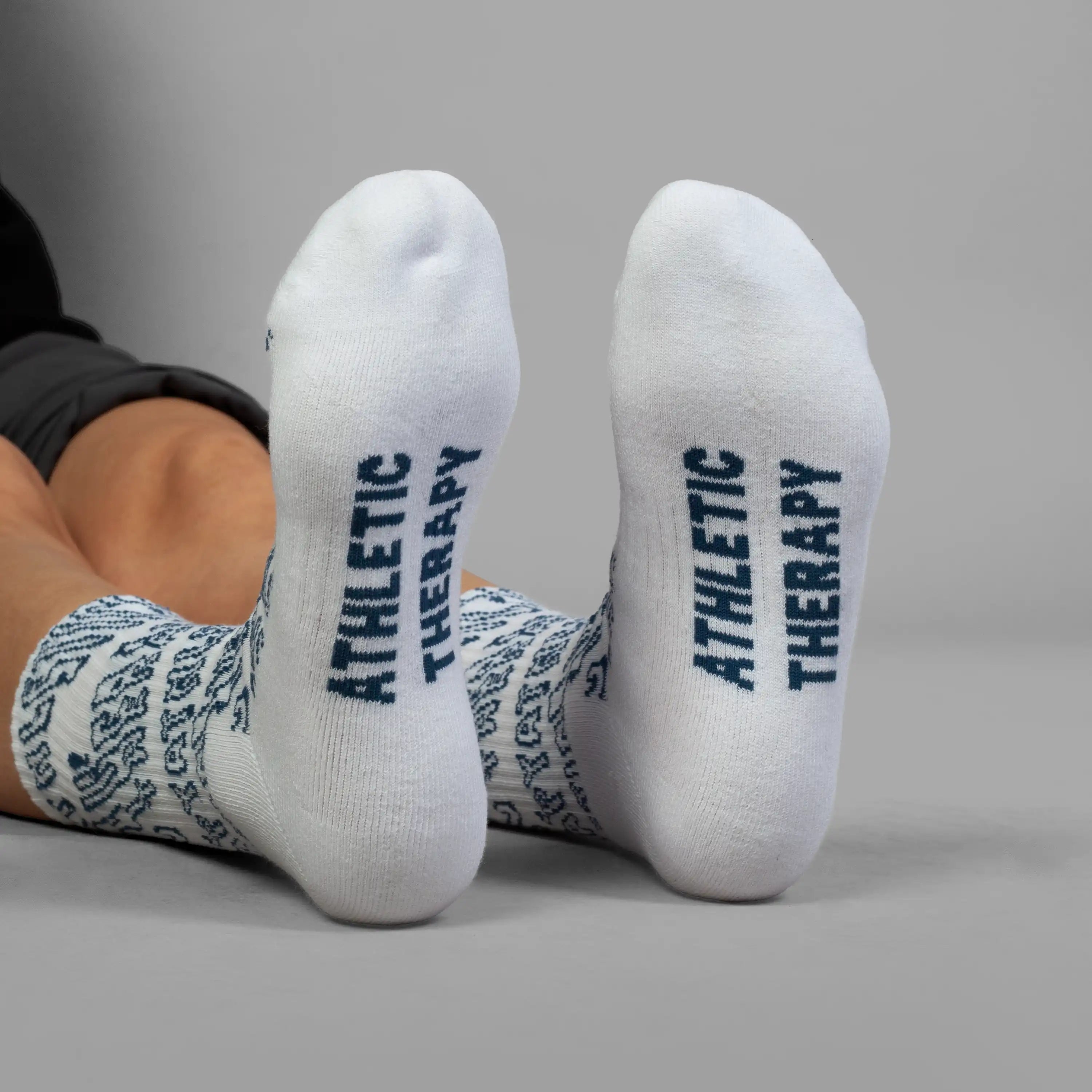 ATHLETIC THERAPY white tennis socks – organic cotton, unisex, one size 37–43
